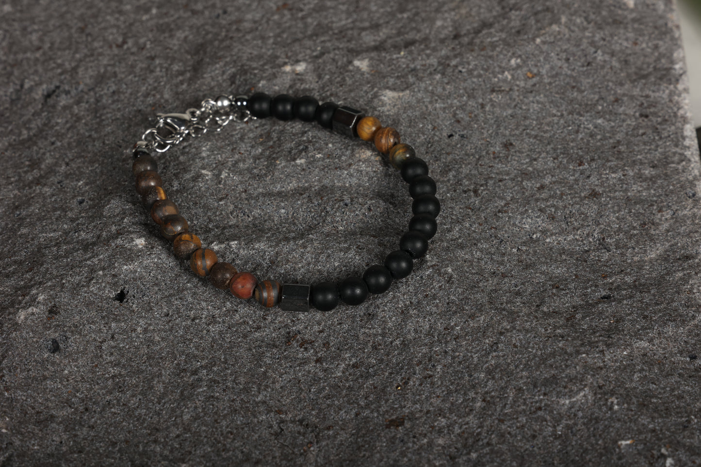 Adorn bracelets