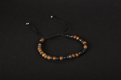 Simple native bracelet