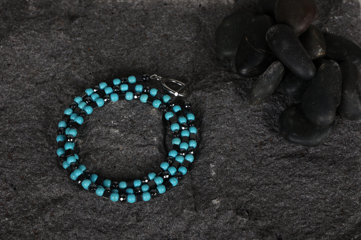 Bevie triple bracelet